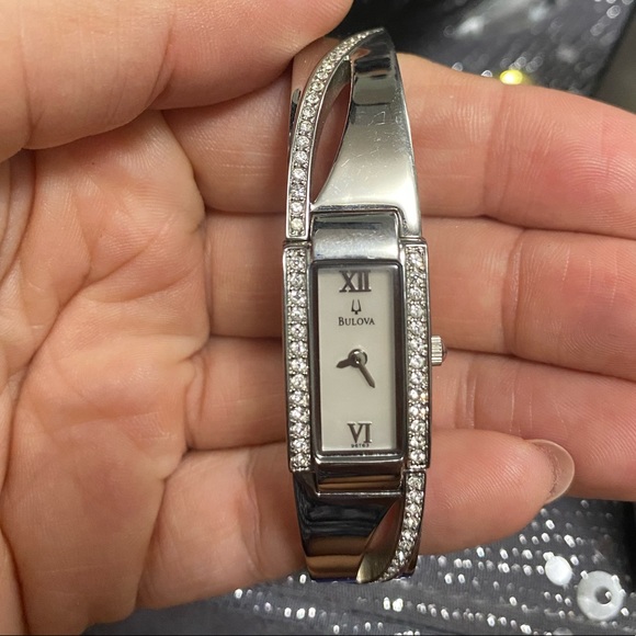 Bulova watch - Picture 5 of 6